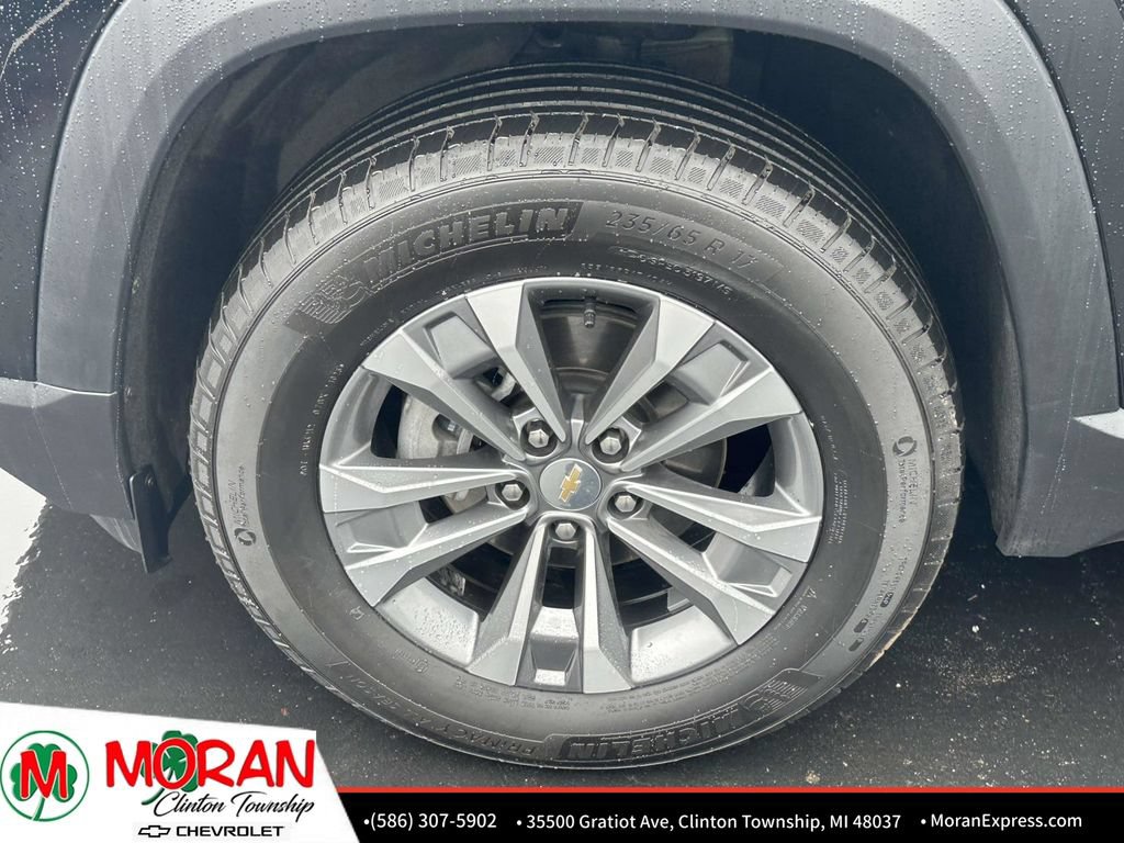 Certified 2025 Chevrolet Equinox LT w/ Convenience Package II AWD/4WD image 10