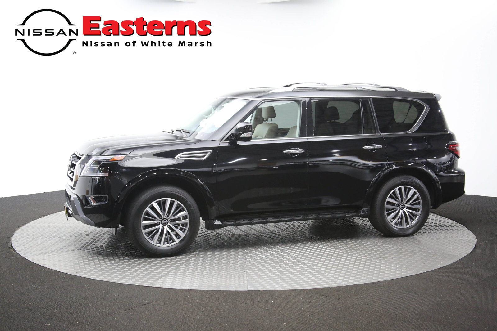 Used 2023 Nissan Armada SL w/ Captain's Chairs Package AWD/4WD image 60