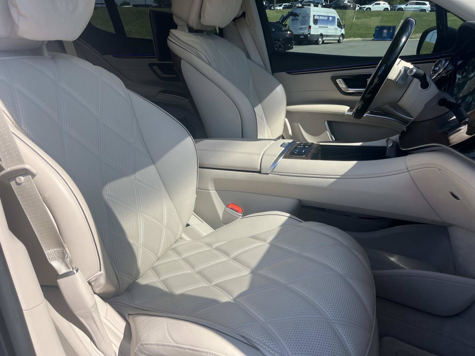 Certified 2024 Mercedes-Benz Maybach EQS 680 4MATIC image 25