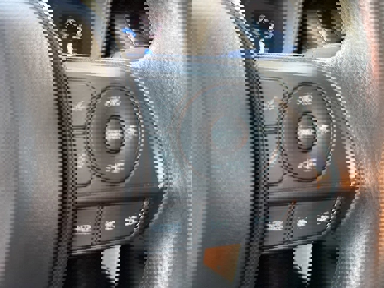 Used 2022 Toyota Corolla LE image 8