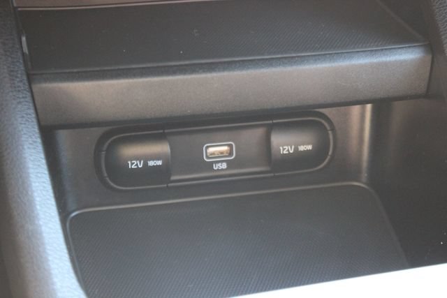 Used 2023 Kia Forte LXS FWD image 9