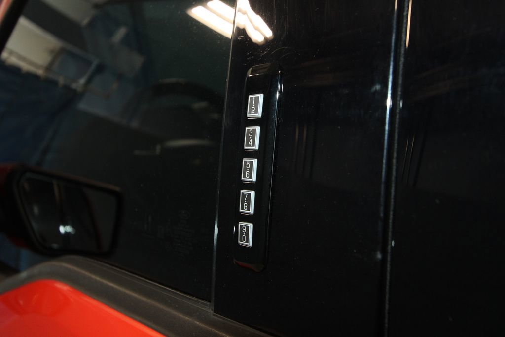 Used 2023 Ford F150 Raptor image 52