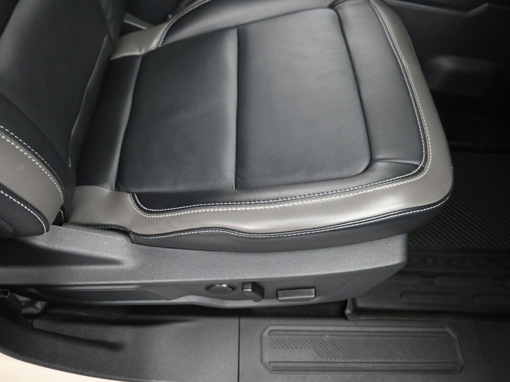 Used 2025 Ford Bronco Outer Banks w/ Sasquatch Package AWD/4WD image 34