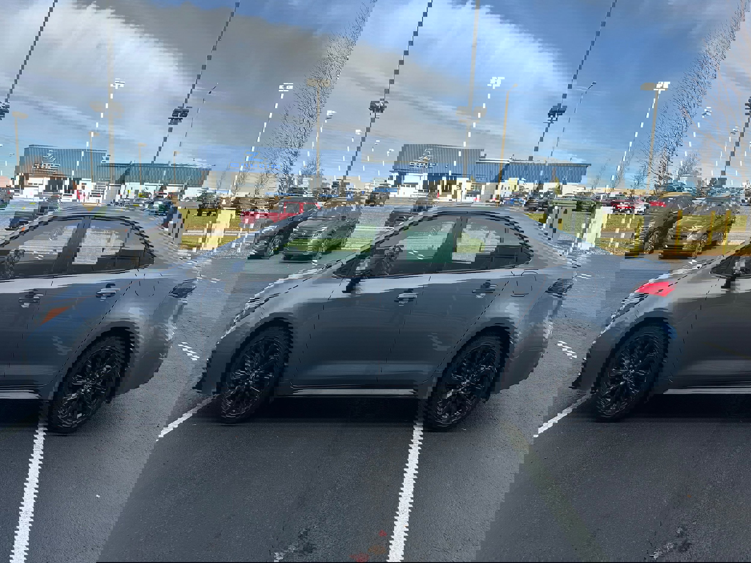 Used 2023 Toyota Corolla SE image 6