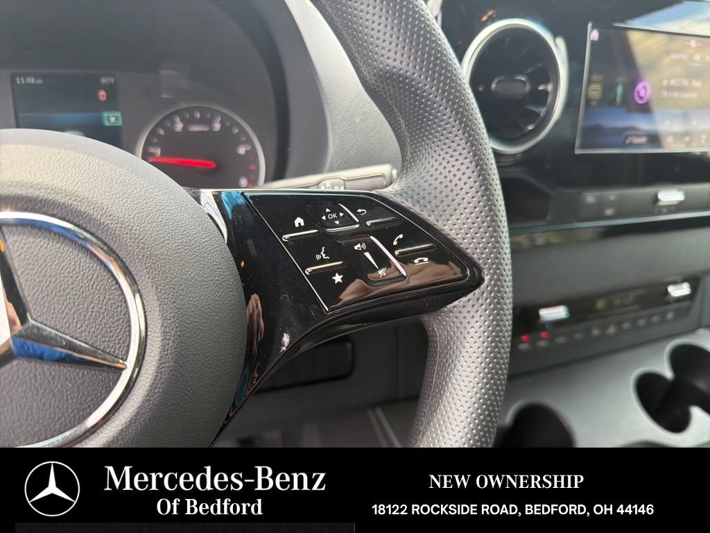 Used 2025 Mercedes-Benz Sprinter 2500 image 12