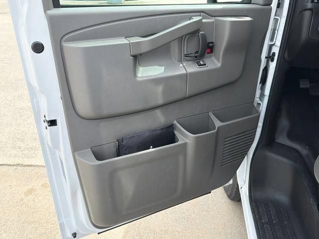 New 2026 Chevrolet Express 3500 w/ Power Convenience Package RWD image 10