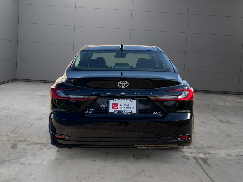 Used 2026 Toyota Camry XLE AWD/4WD image 4