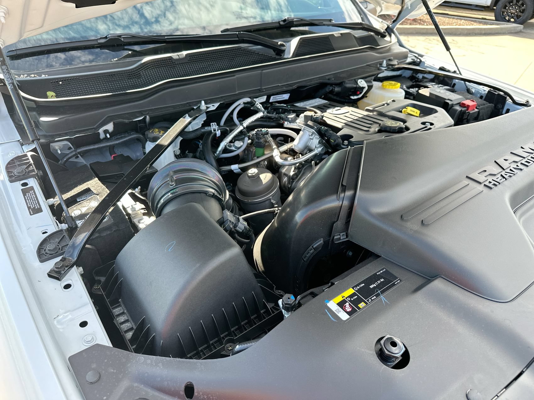 New 2026 RAM 3500 Tradesman AWD/4WD image 24