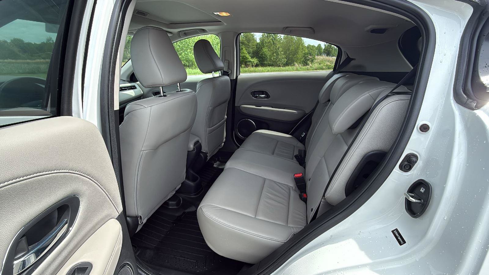 Used 2016 Honda HR-V EX-L image 22