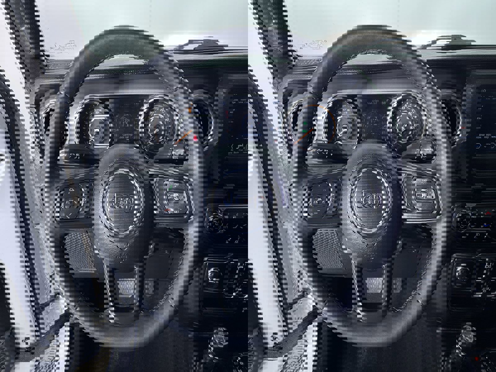 Used 2023 Jeep Gladiator Willys image 16