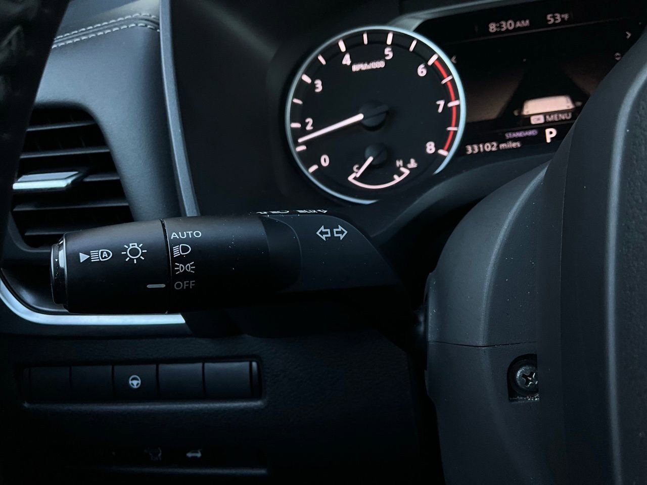 Used 2025 Nissan Rogue SV image 34