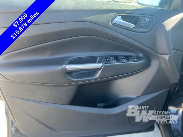 Used 2017 Ford Escape SE w/ Equipment Group 201A image 11