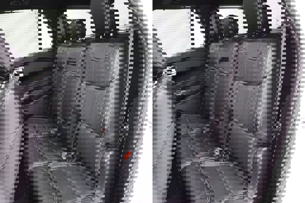 Used 2022 Ford Explorer ST w/ Equipment Group 401A image 11