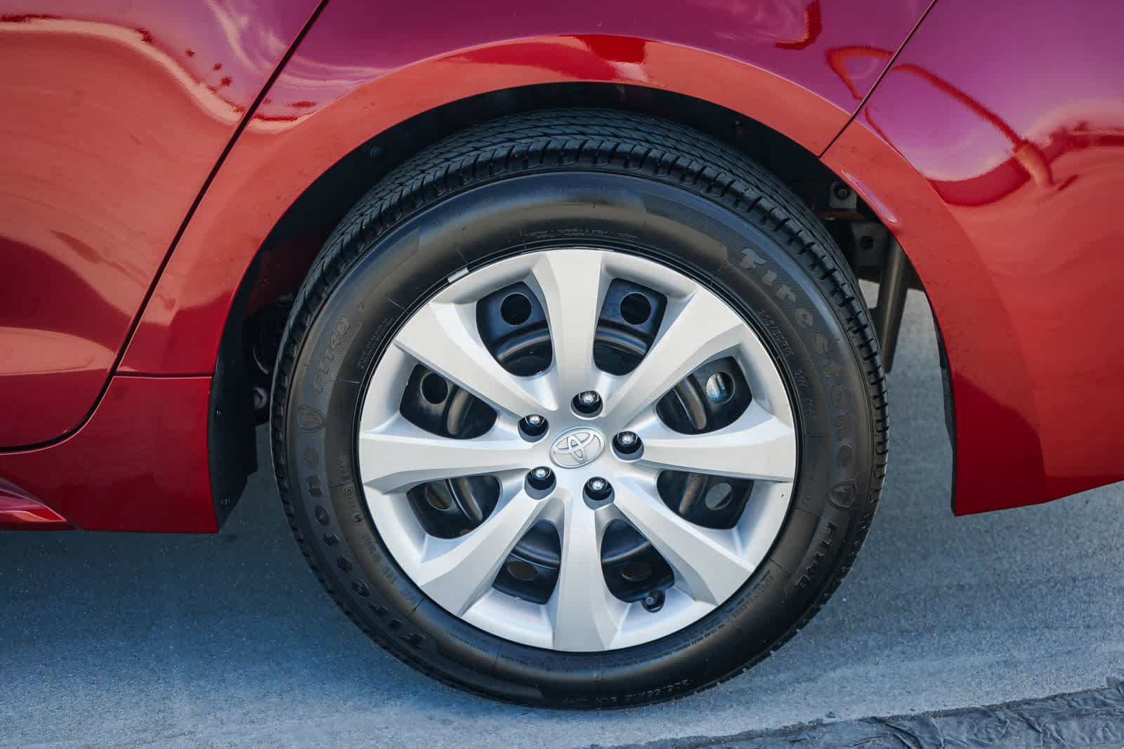 Certified 2025 Toyota Corolla LE FWD image 13