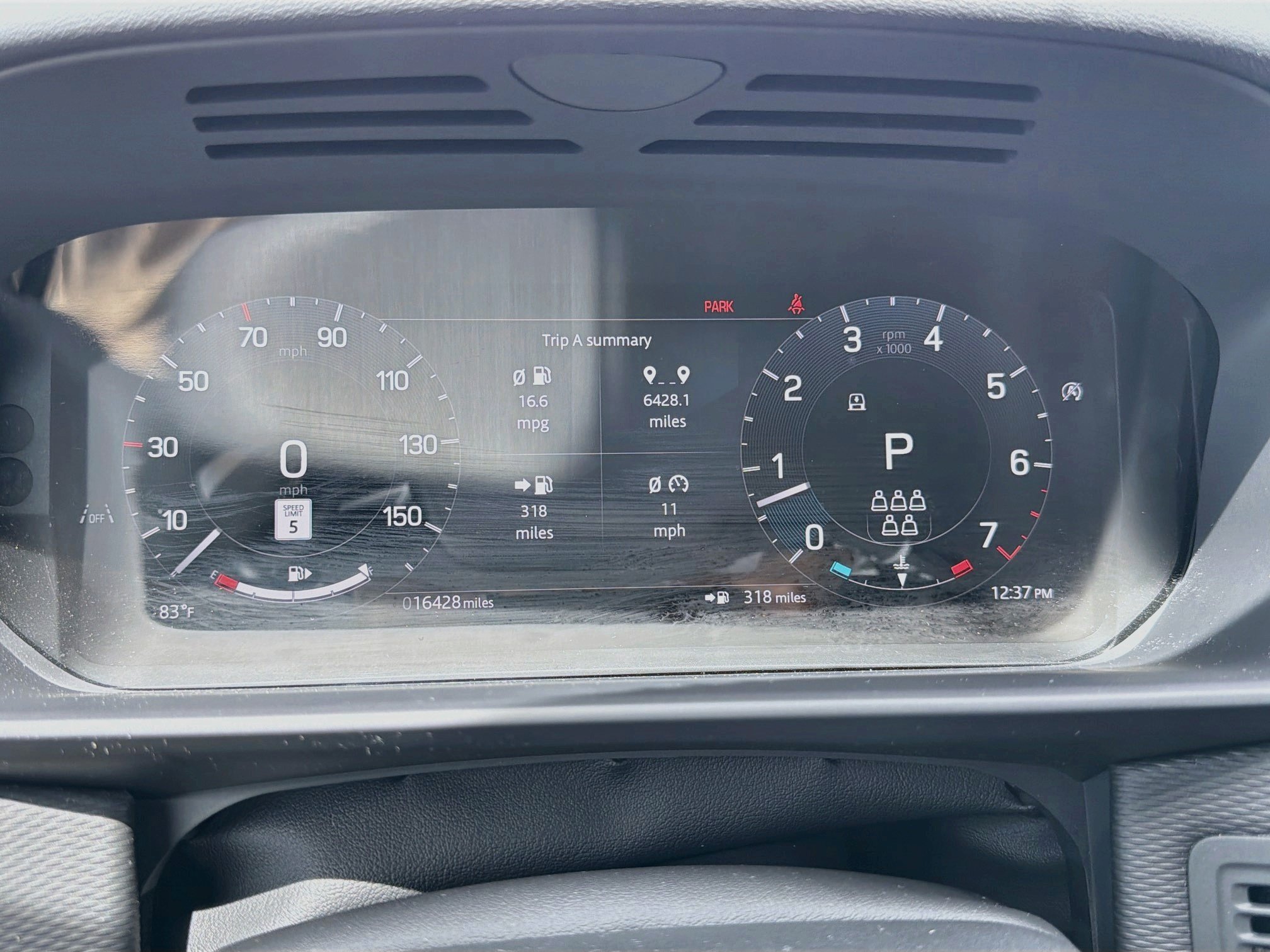 Certified 2025 Land Rover Discovery Dynamic SE AWD/4WD image 41