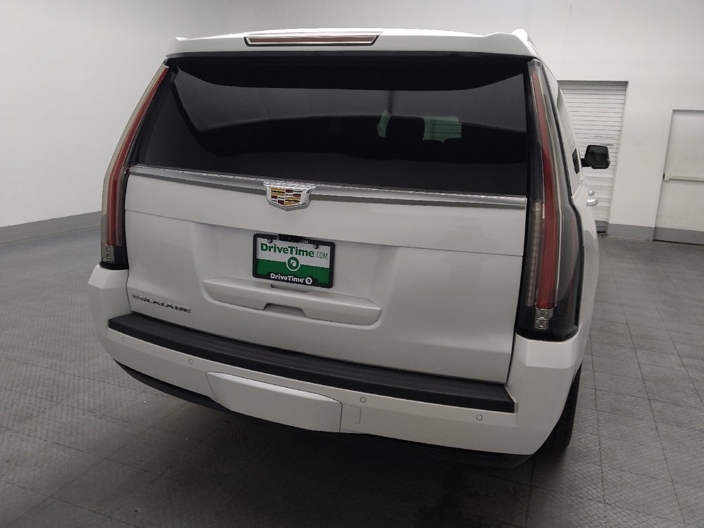 Used 2017 Cadillac Escalade ESV Platinum RWD image 7