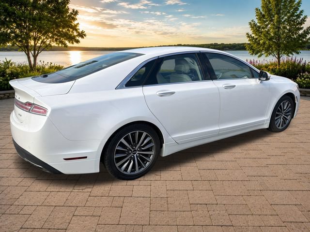 Used 2019 Lincoln MKZ Premiere FWD image 7
