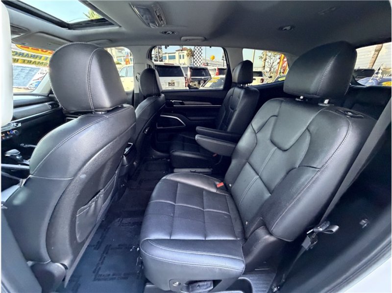 Used 2022 Kia Telluride EX w/ EX Premium Package FWD image 23