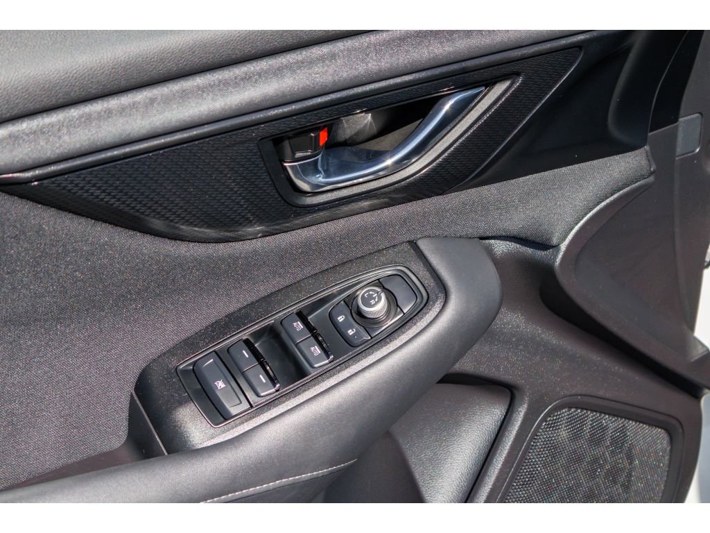 Certified 2025 Subaru Outback Premium AWD/4WD image 19