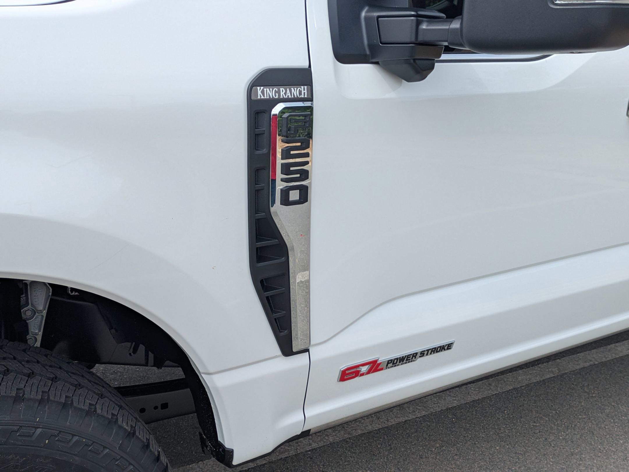 New 2026 Ford F250 King Ranch w/ Chrome Package image 11