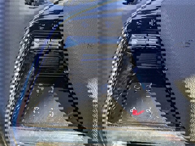 New 2025 Cadillac Escalade IQ Luxury 1 w/ Smart Trailering package image 27