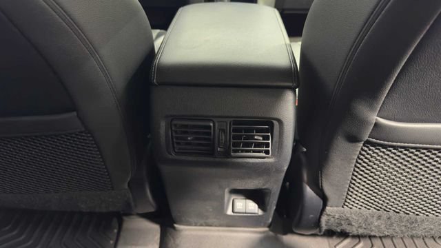 Used 2021 Toyota 4Runner SR5 Premium w/ Moonroof Package RWD image 16