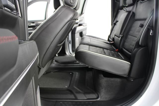 Used 2025 GMC Sierra 1500 AT4X image 22