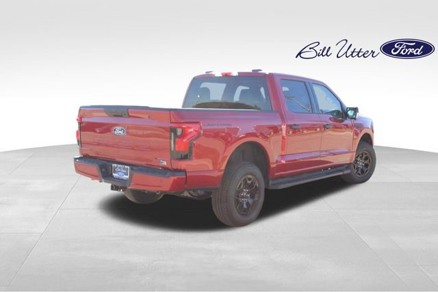 New 2025 Ford F150 Lightning XLT image 3