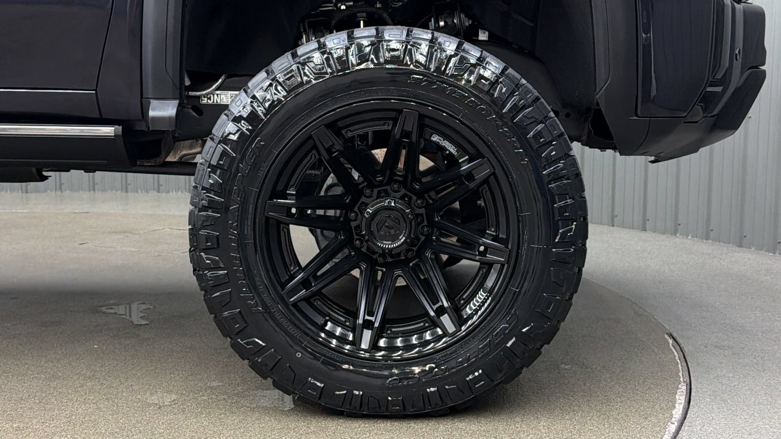 Used 2026 GMC Sierra 3500 Denali Ultimate AWD/4WD image 9