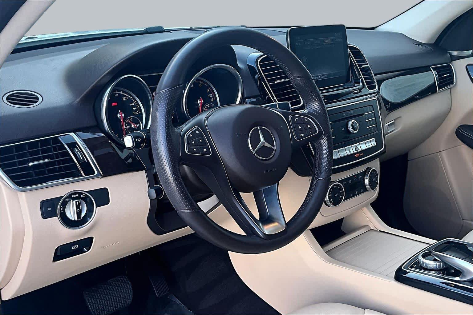 Used 2018 Mercedes-Benz GLE 350 image 16