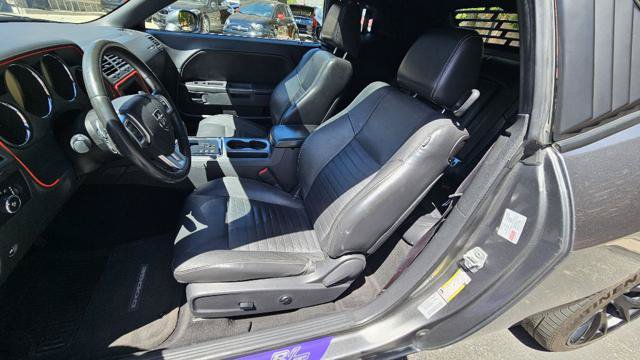Used 2012 Dodge Challenger R/T RWD image 13
