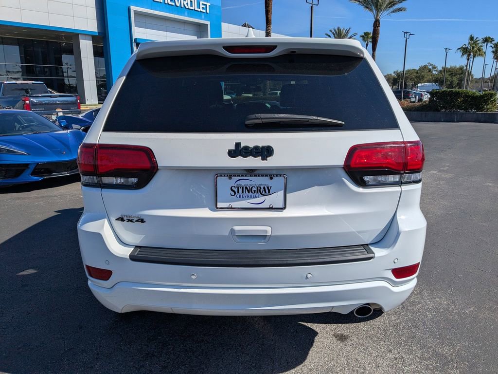 Used 2021 Jeep Grand Cherokee Laredo X image 5