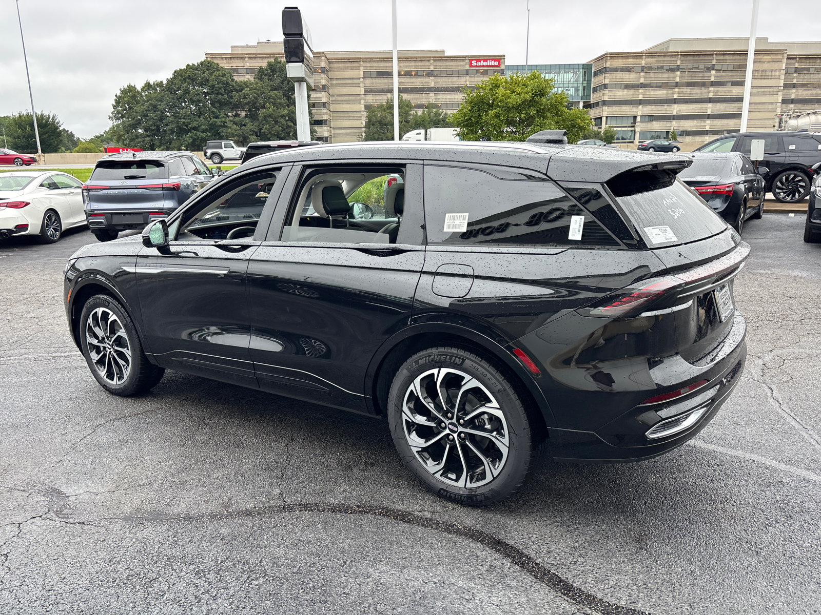 New 2026 Lincoln Nautilus Reserve AWD/4WD image 5