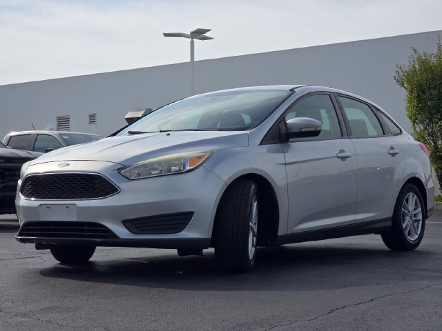 Used 2016 Ford Focus SE FWD image 8