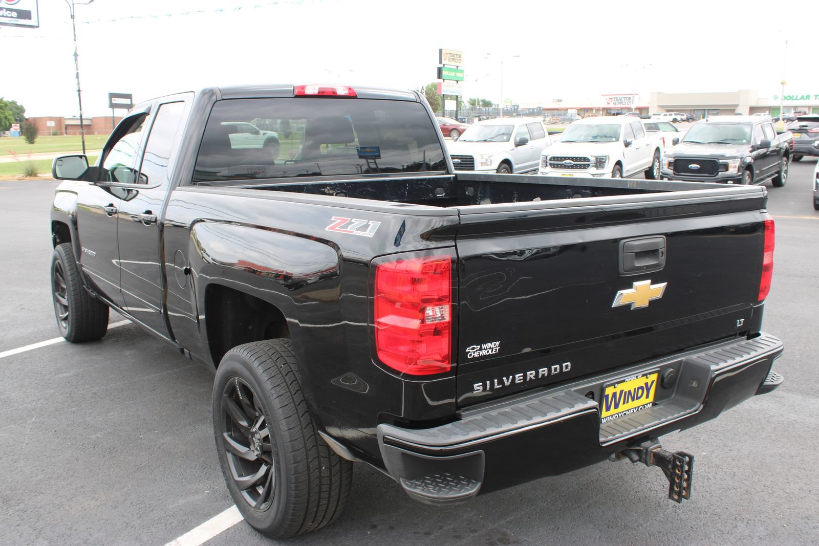 Used 2017 Chevrolet Silverado 1500 LT w/ All Star Edition AWD/4WD image 6