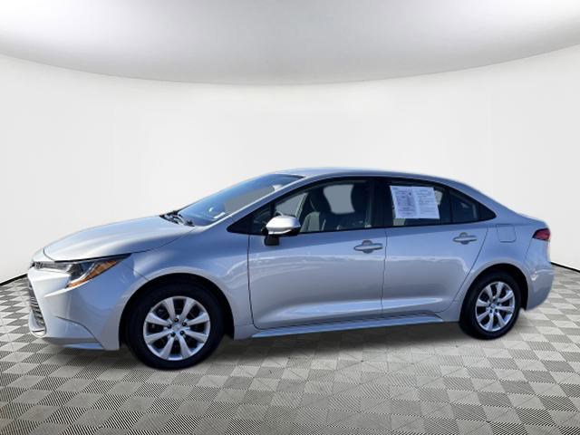 Used 2024 Toyota Corolla LE image 4