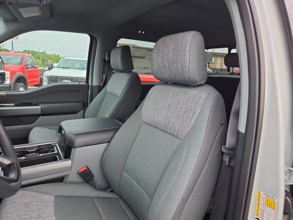 New 2026 Ford F250 XLT w/ XLT Premium Package AWD/4WD image 20