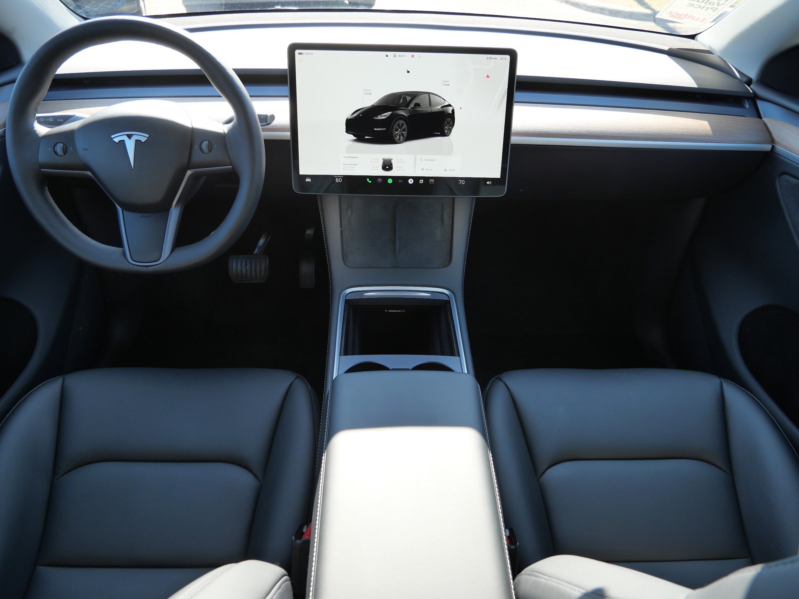 Used 2024 Tesla Model Y Long Range image 10