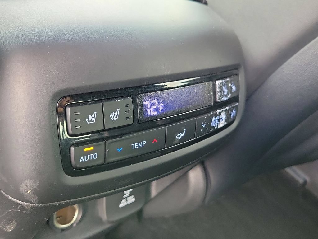 Used 2023 Hyundai Palisade Calligraphy FWD image 22