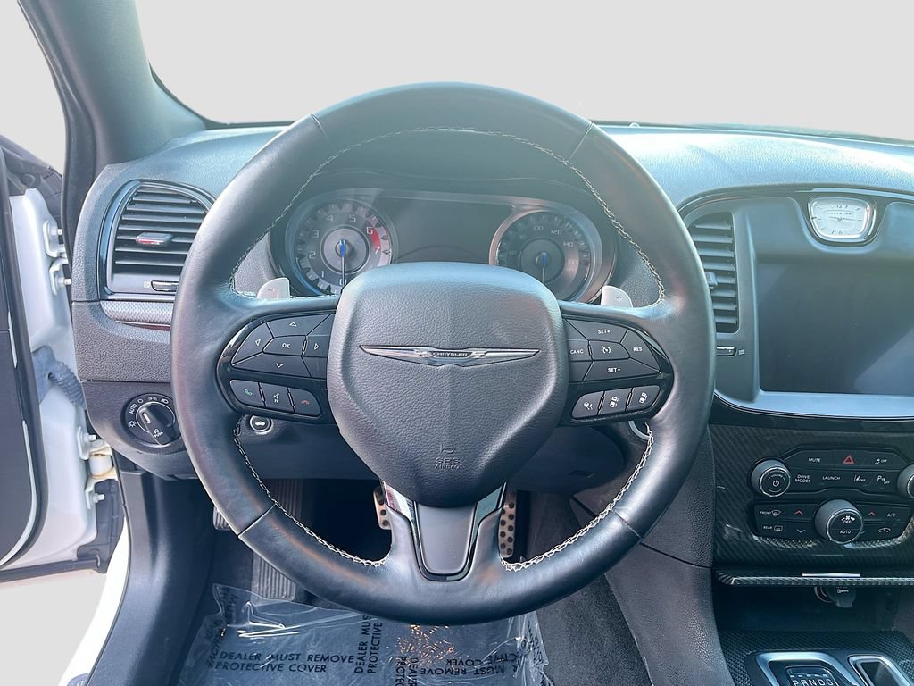 Used 2023 Chrysler 300 C RWD image 11