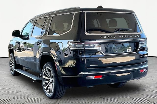 Used 2023 Jeep Grand Wagoneer 4WD w/ Convenience Group III image 4