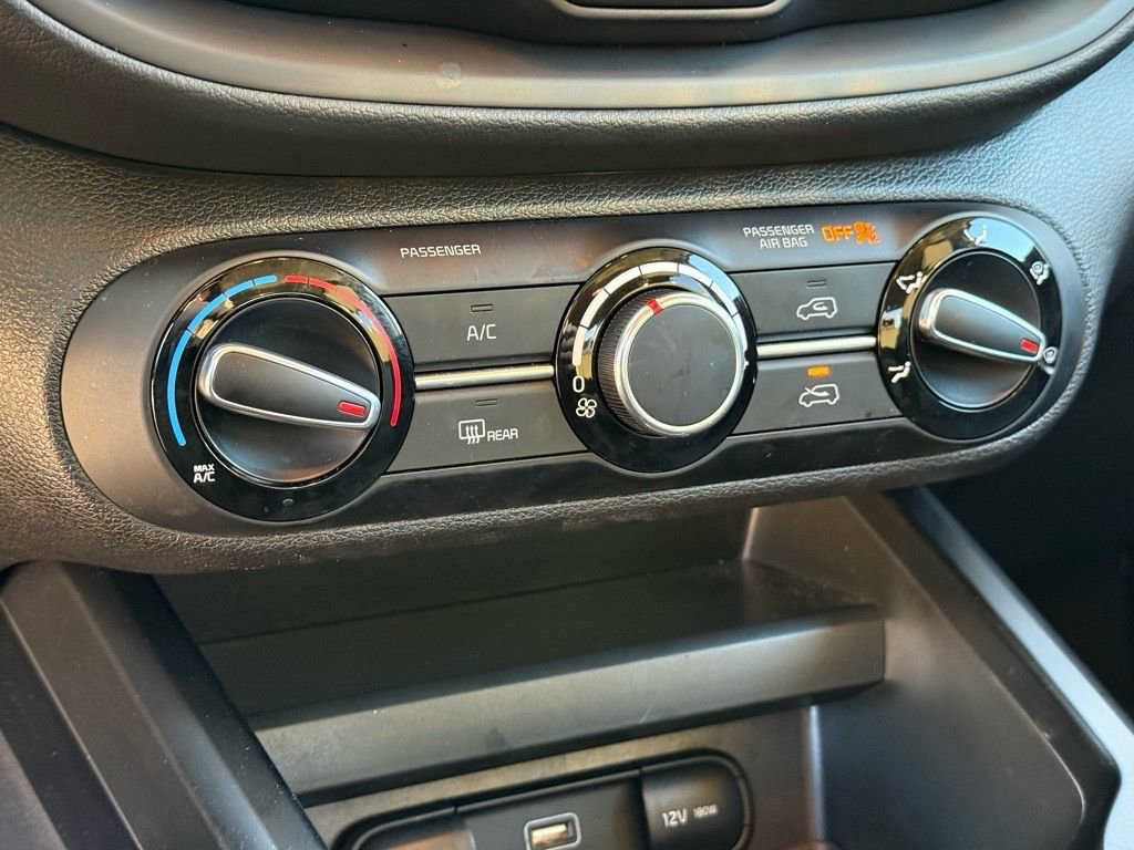 Used 2024 Kia Soul LX w/ Option Group 015 image 25