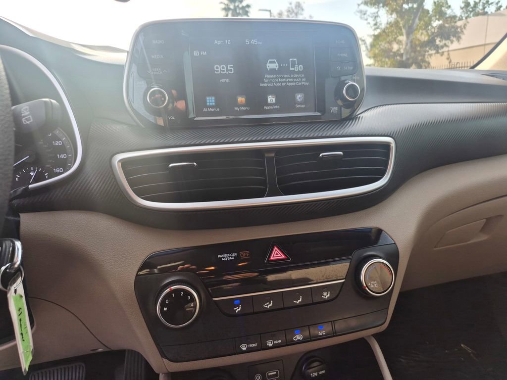 Used 2019 Hyundai Tucson SE image 17