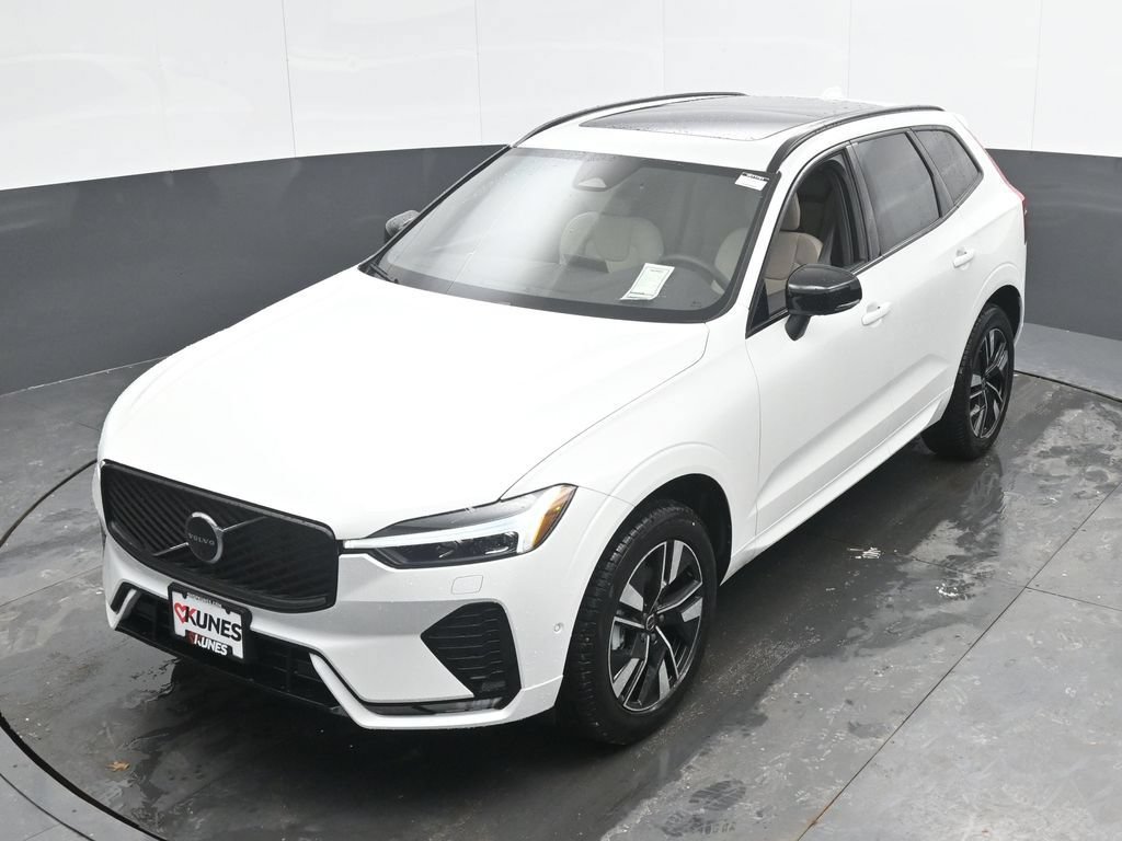 New 2026 Volvo XC60 B5 Plus w/ Protection Package Premier AWD/4WD image 33