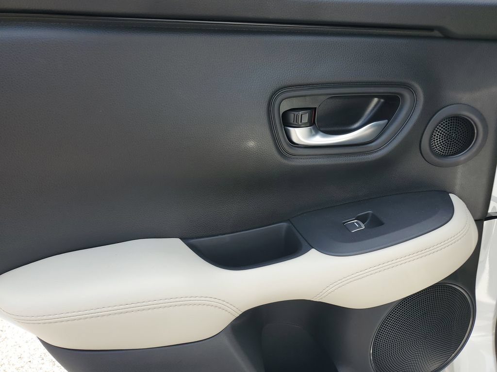 Certified 2025 Acura ADX A-Spec FWD image 15