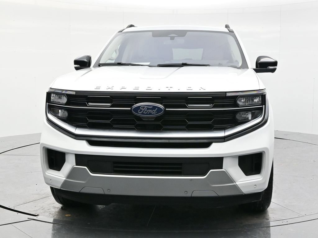 Certified 2025 Ford Expedition Max Platinum image 2