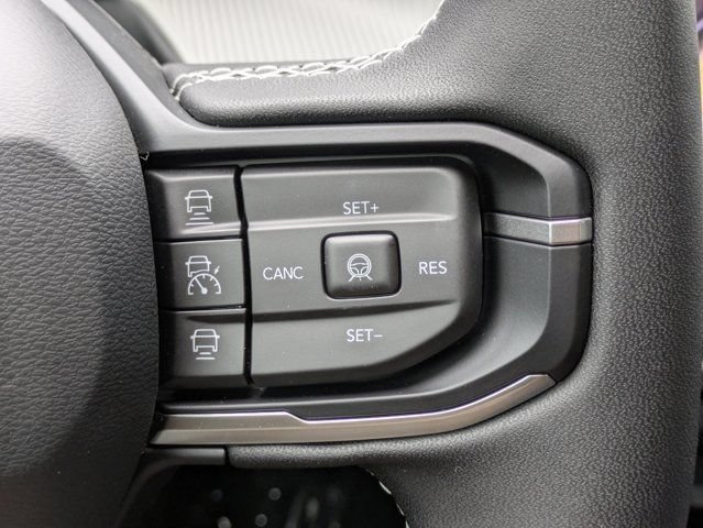 New 2026 Jeep Cherokee Limited AWD/4WD image 27