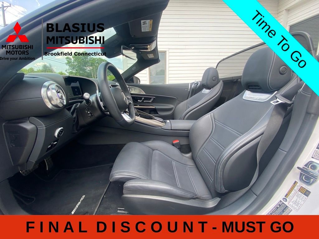 Used 2022 Mercedes-Benz SL 55 AMG 4MATIC w/ Driver Assistance Package image 7