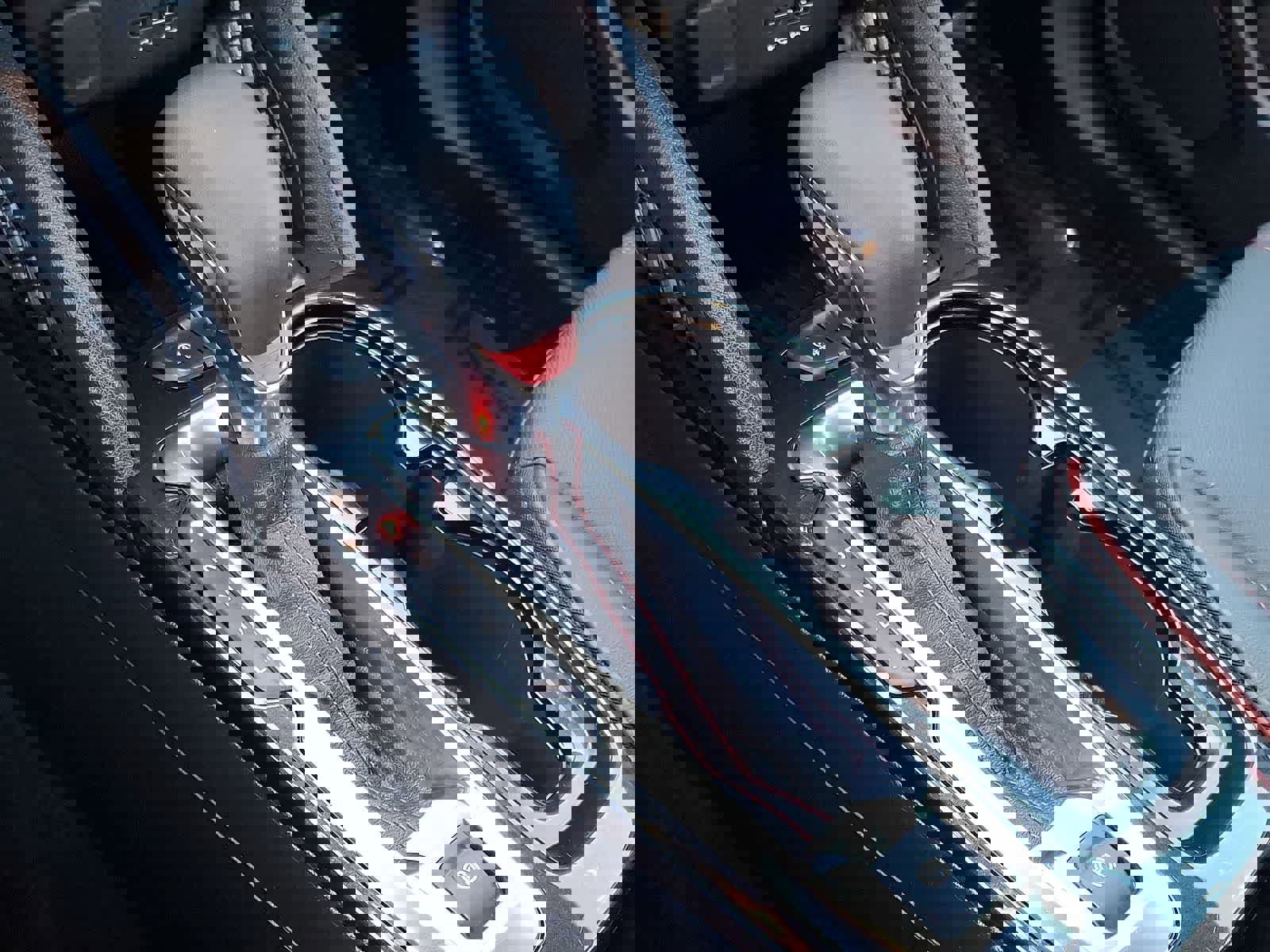 Used 2024 Chevrolet TrailBlazer RS w/ Driver Confidence Package image 21