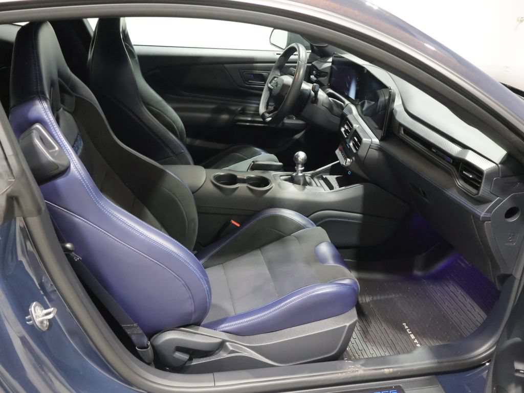 Used 2024 Ford Mustang Dark Horse RWD image 18